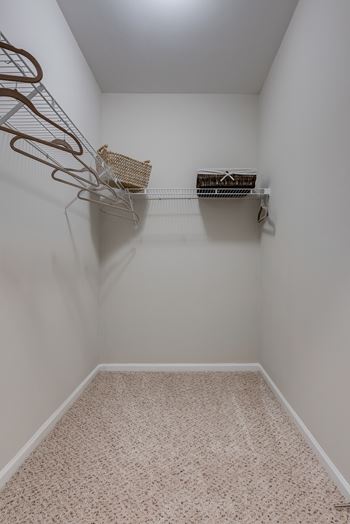Walk-in closet